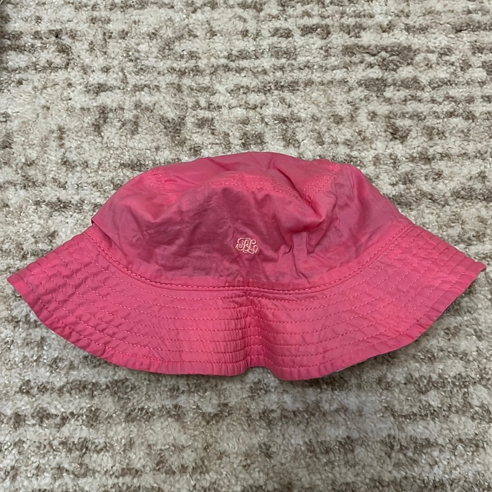 Ralph Lauren girls newborn reversible bucket hat 👒